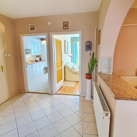 Holiday House Fogarasi Hotel Vonyarcvashegy