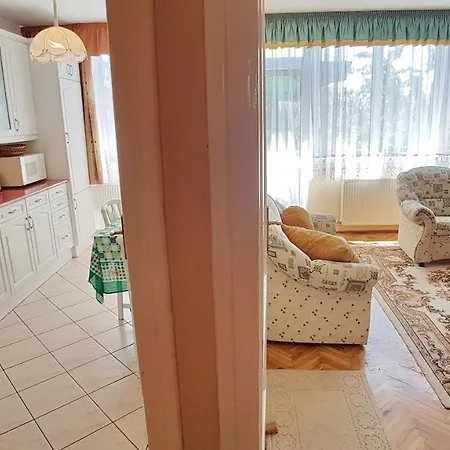 Hotel Holiday House Fogarasi Vonyarcvashegy