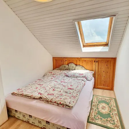 Holiday House Fogarasi 4* Vonyarcvashegy