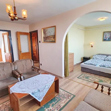 Holiday House Fogarasi Hotel Vonyarcvashegy