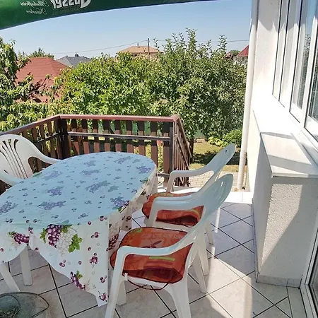 Holiday House Fogarasi