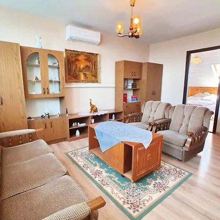 Holiday House Fogarasi