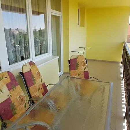 Holiday House Fogarasi 4* Vonyarcvashegy