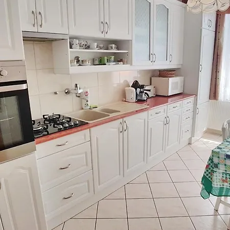 Hotel Holiday House Fogarasi Vonyarcvashegy